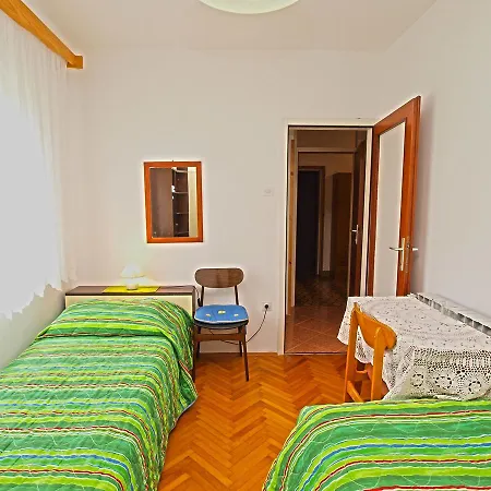 بيت ضيافة Milan 1370 3*