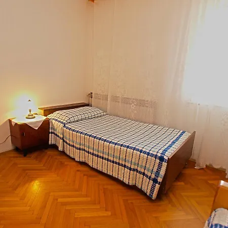 Milan 1370 3* روفينج