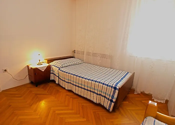 Milan 1370 3*